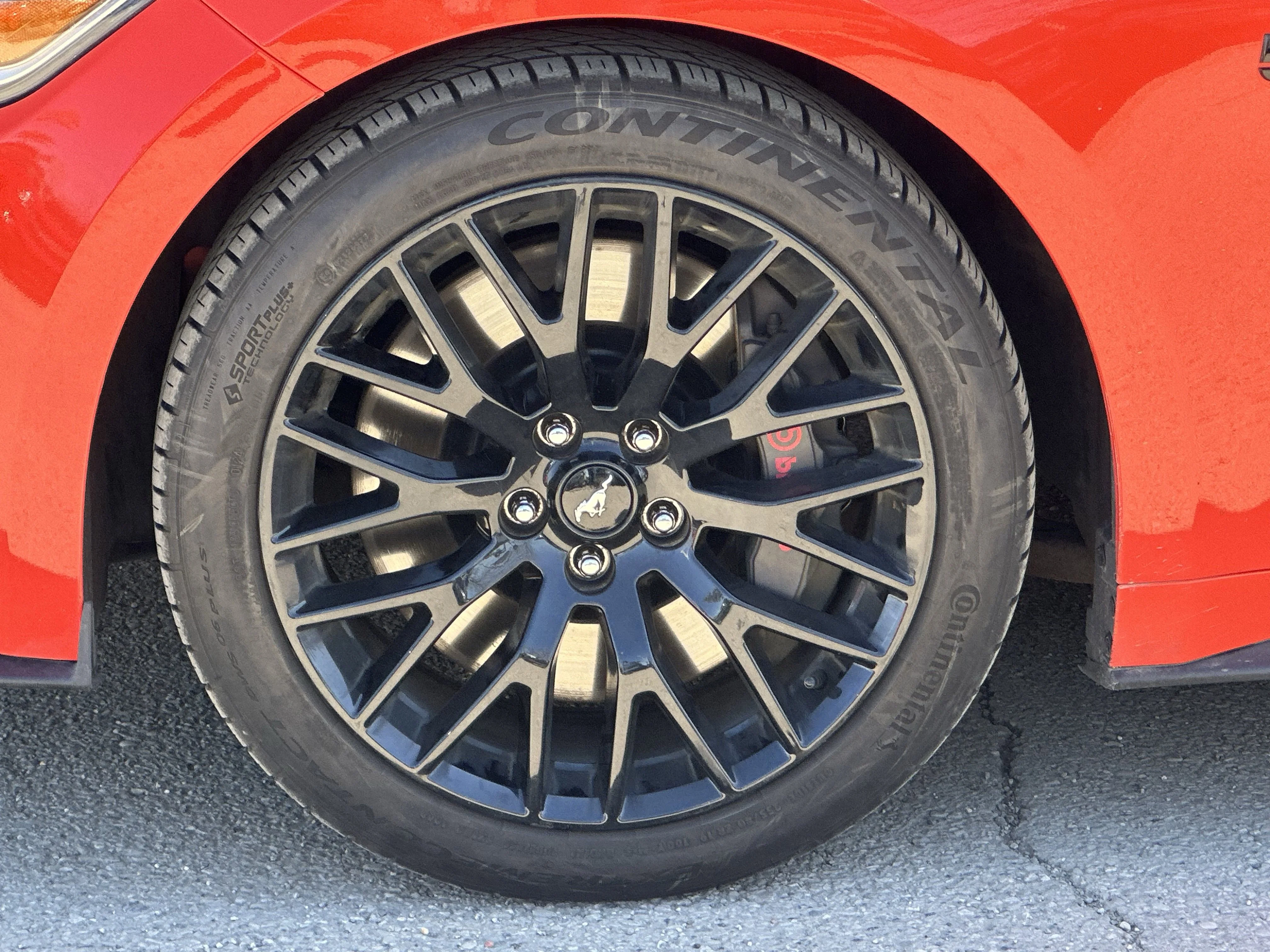 Certified Used 2015 orange Ford GT Premium image 6