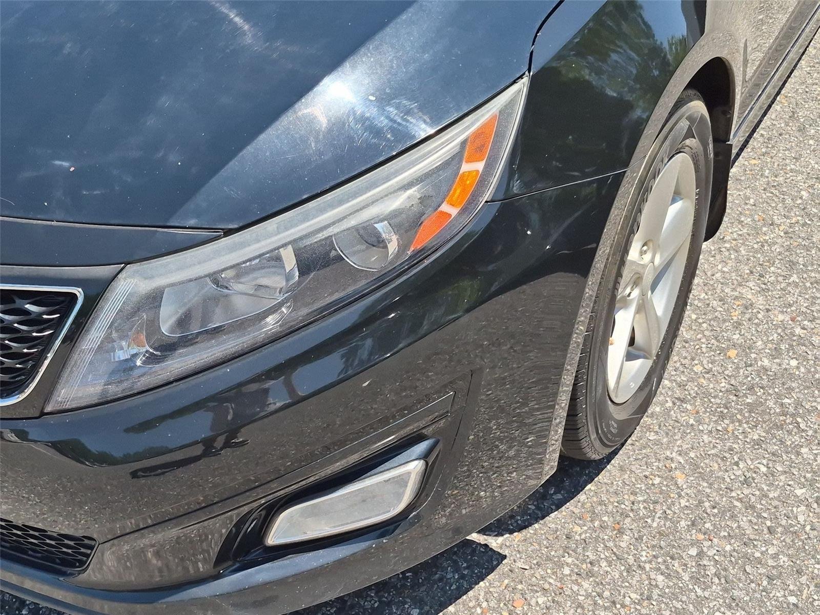 Used 2015 Ebony Black Kia LX image 9