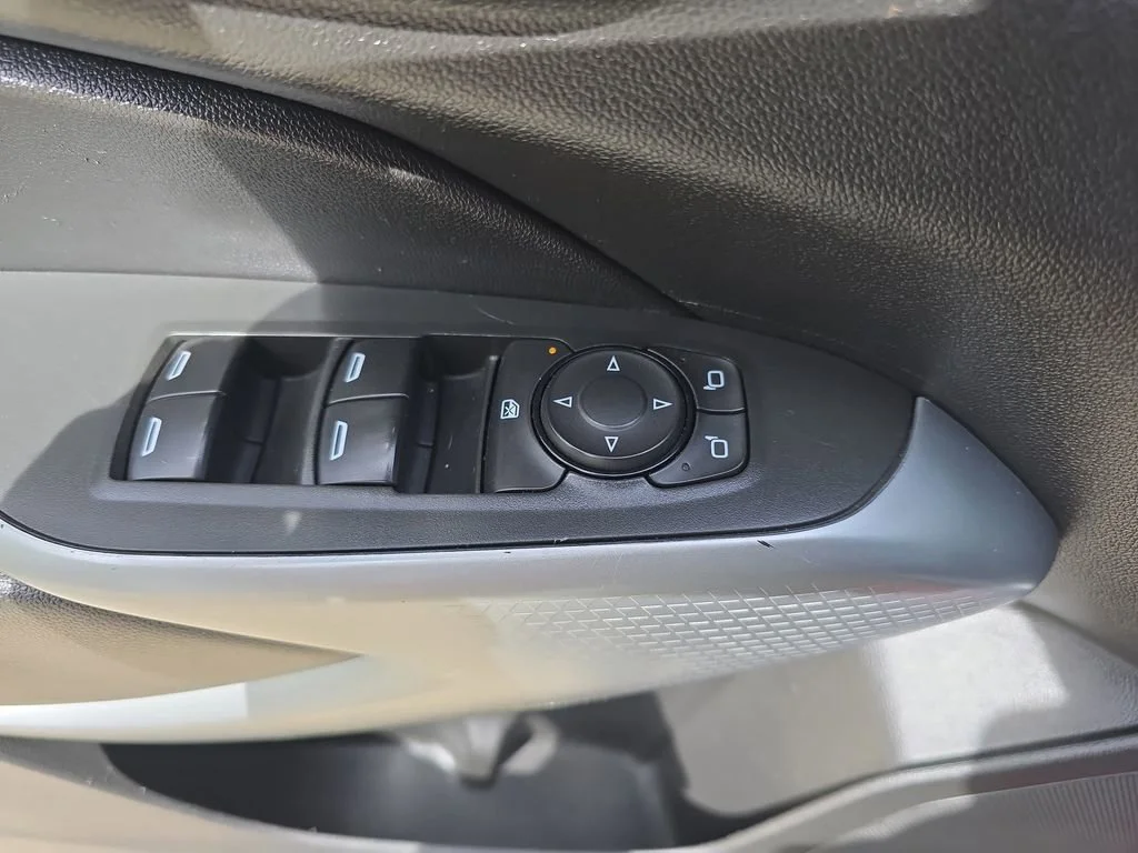 2024 Chevrolet Trax RS - Photo 28
