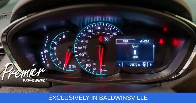 Used 2022 Red Chevrolet LT image 19