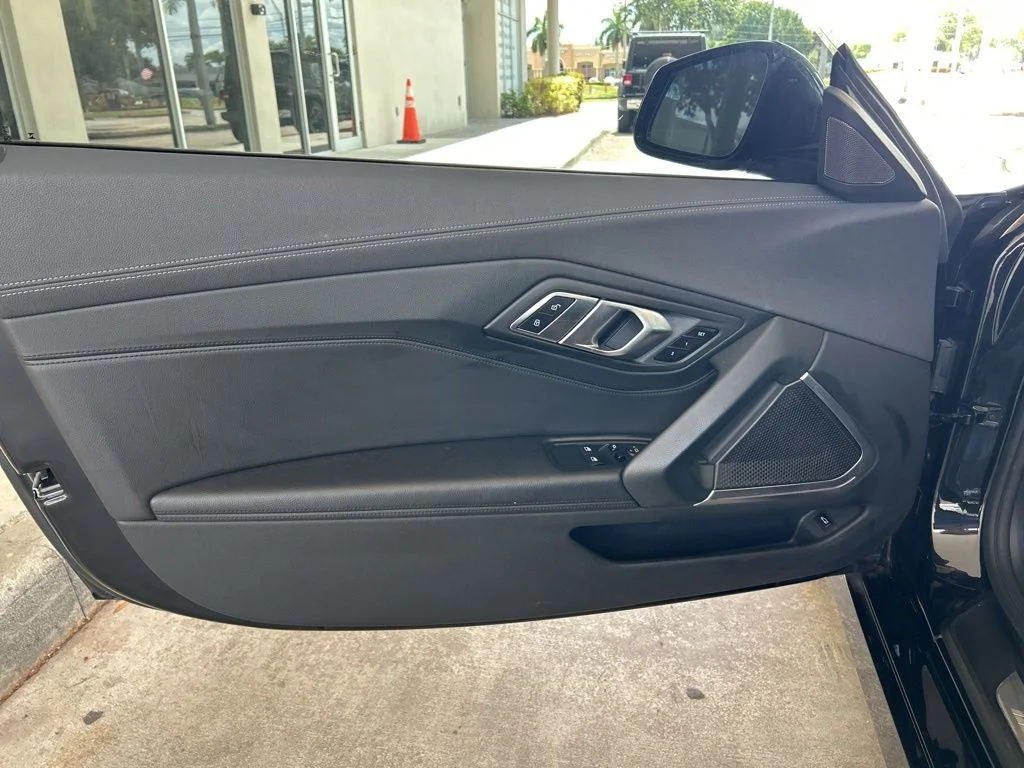 2025 BMW Z4 30i - Photo 33