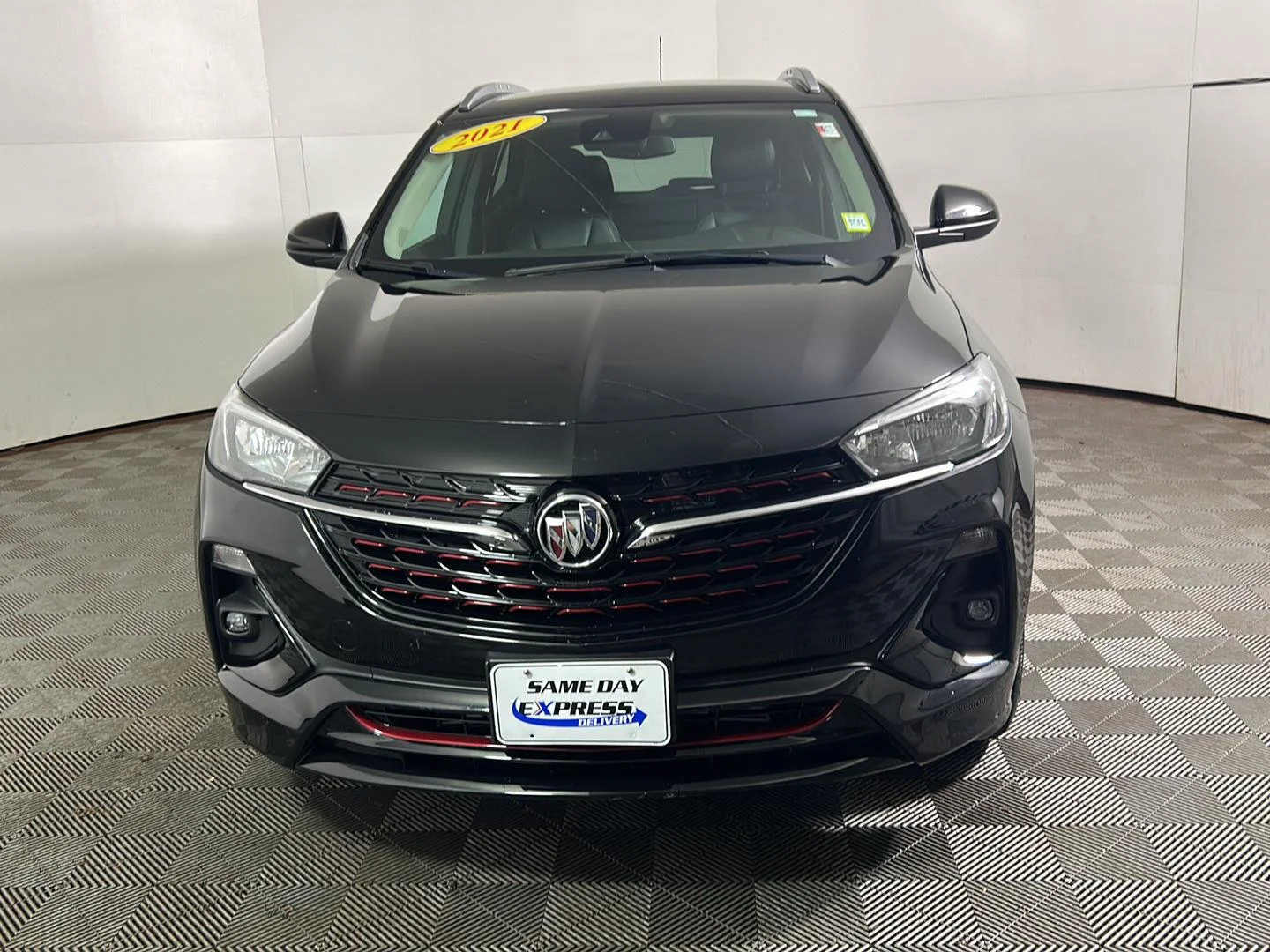 Used 2021 Ebony Twilight Metallic Buick Select image 12