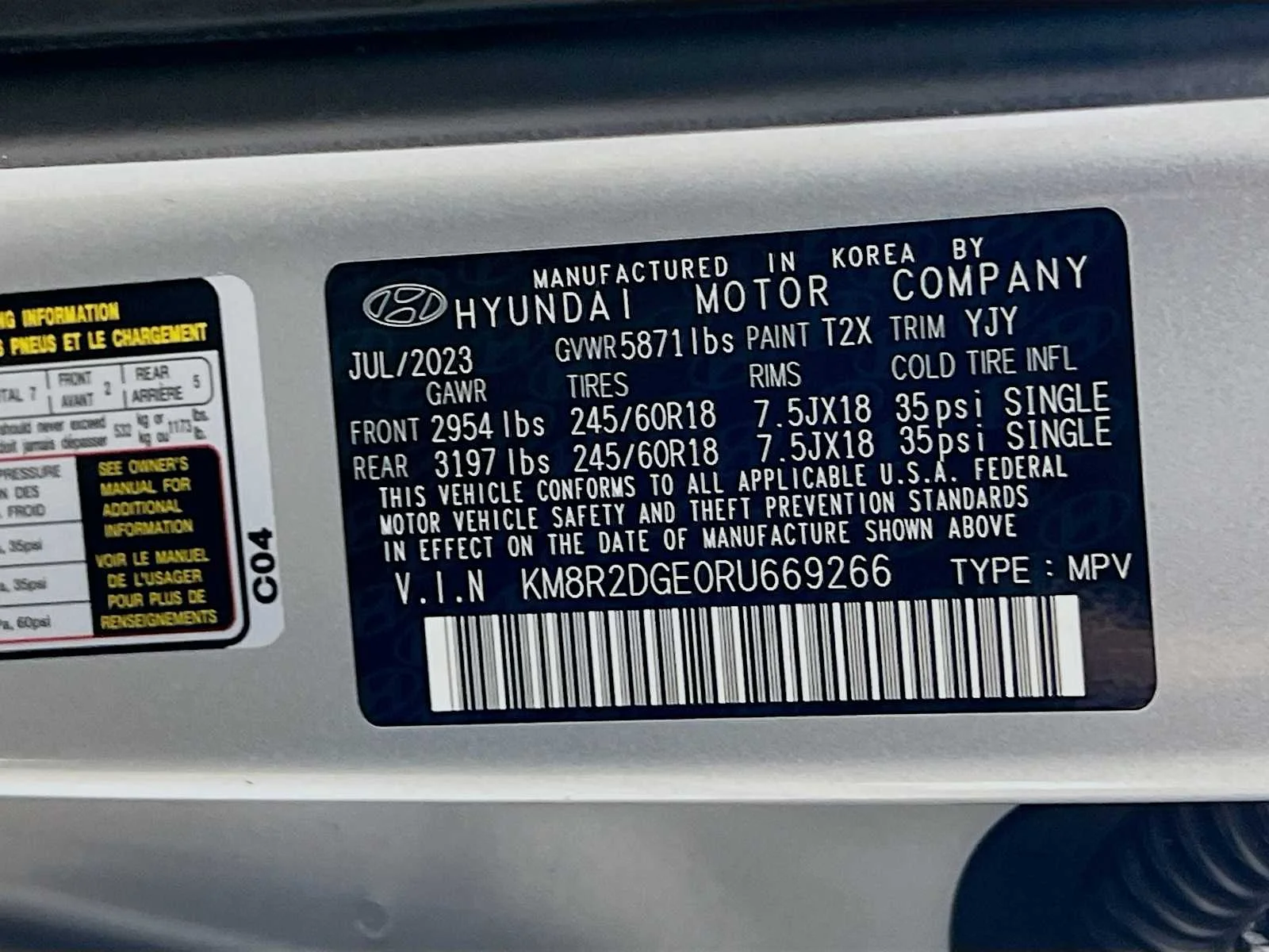 Used 2024 Typhoon Silver Hyundai SEL 7P image 34