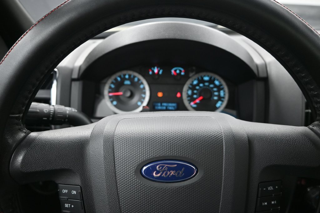 Used 2011 Gold Leaf Metallic Ford Limited image 14