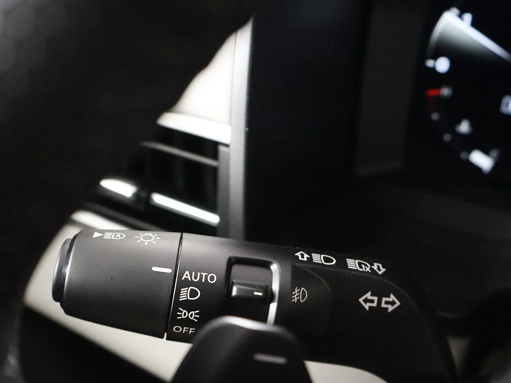 2025 Mitsubishi Outlander SE - Photo 43