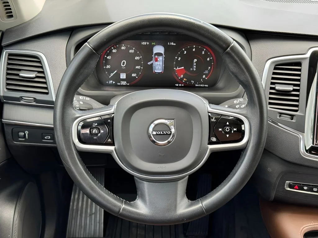 Used 2020 Gray Volvo T6 Momentum image 21