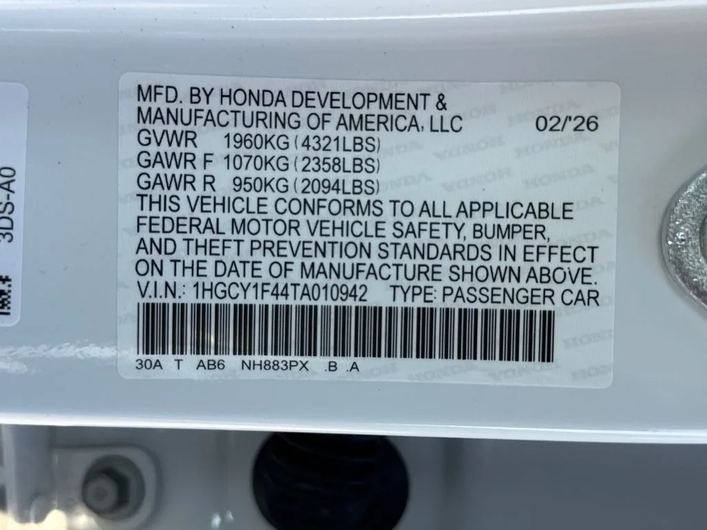 Used 2026 Platinum White Pearl Honda SE image 38