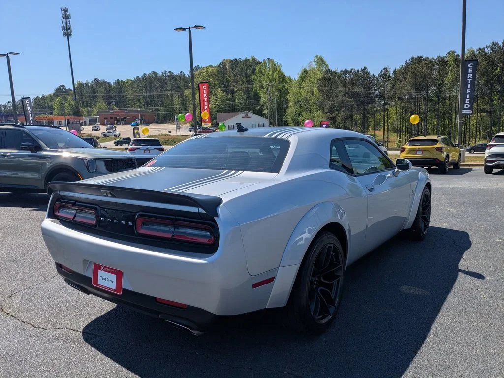 Used 2022 Triple Nickel Clearcoat Dodge R/T Scat Pack Widebody image 5