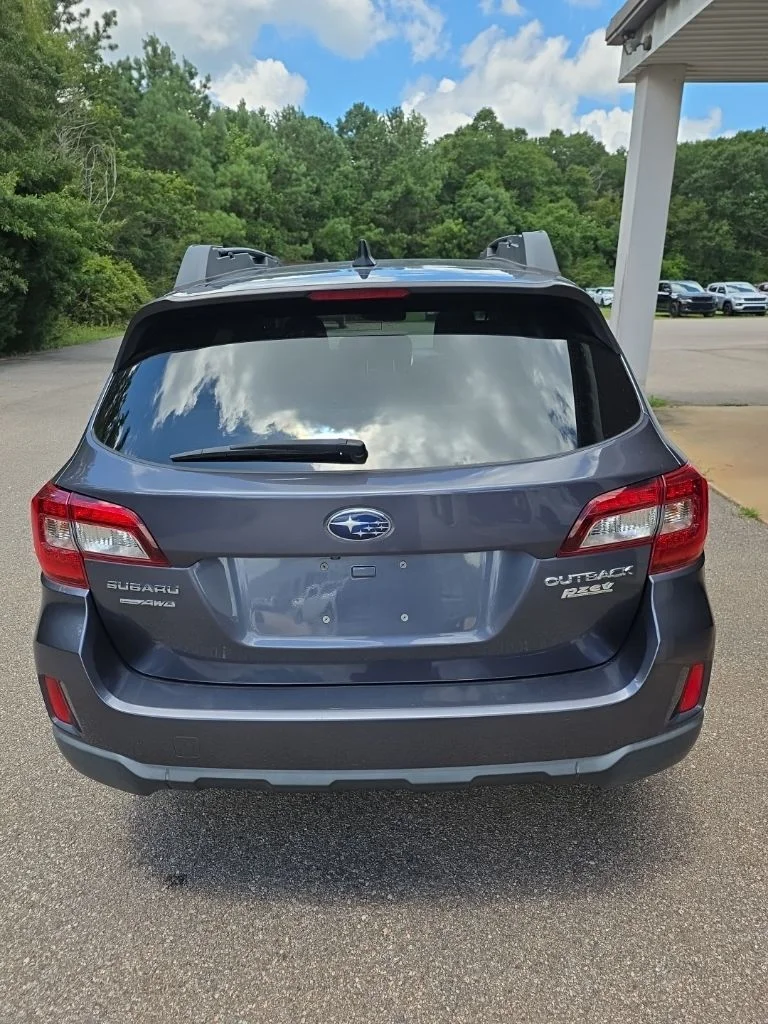 Used 2016 Gray Subaru 2.5i image 4