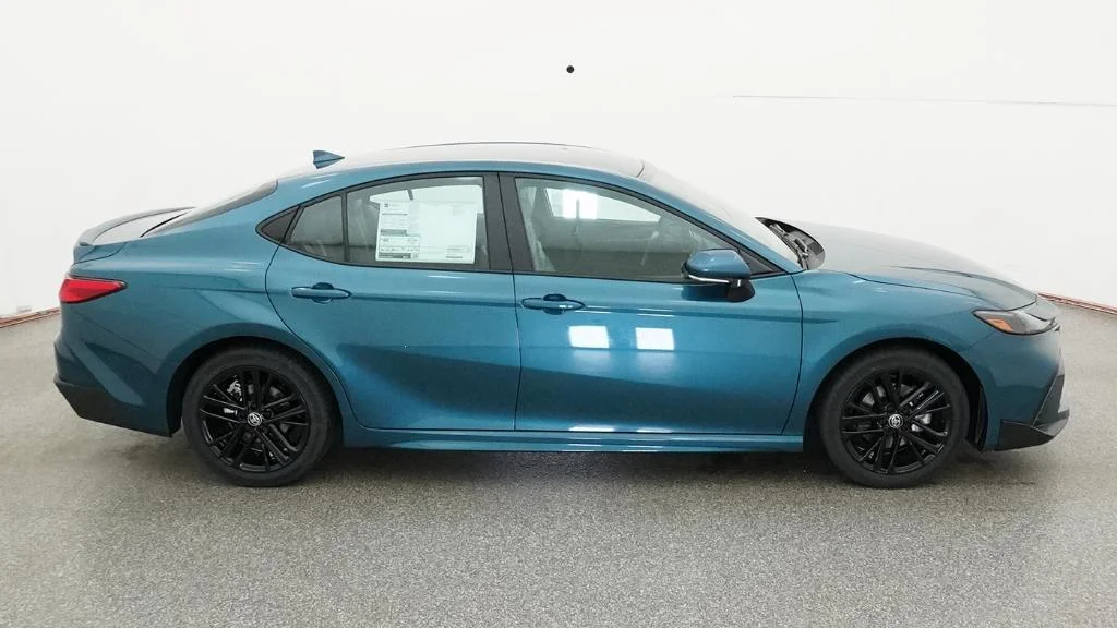 New 2026 Ocean Gem Toyota SE image 56