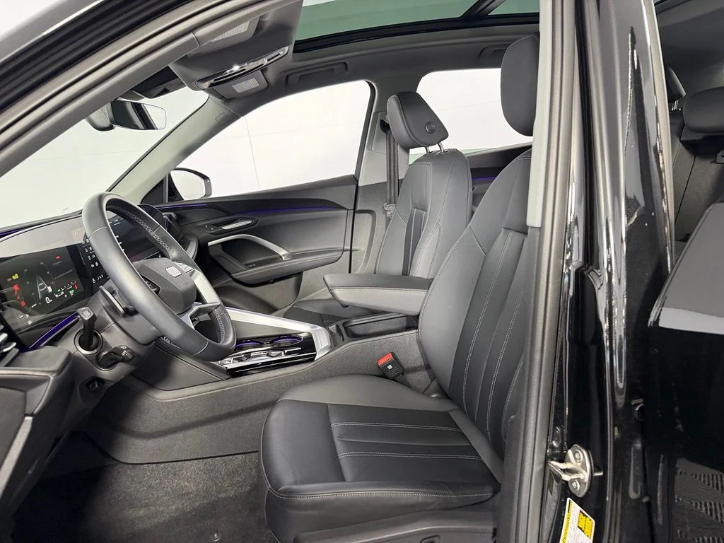 2025 Audi Q5 Premium - Photo 22