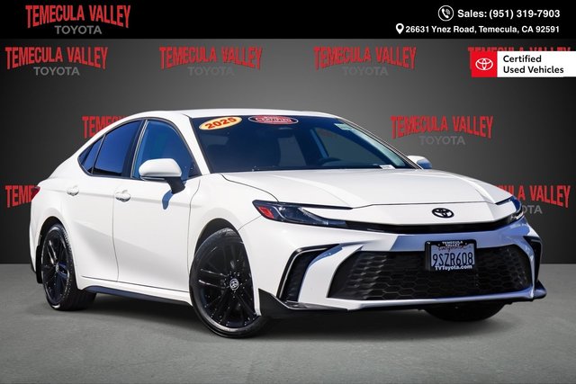 2025 Toyota Camry SE