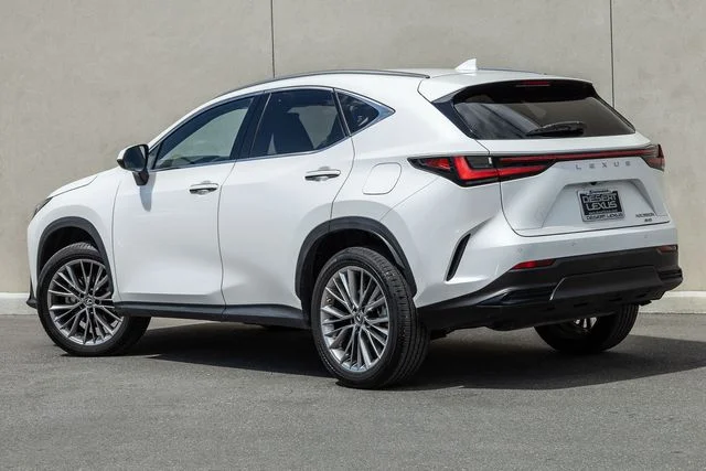 Certified Used 2023 Eminent White Pearl Lexus 350h Luxury image 3