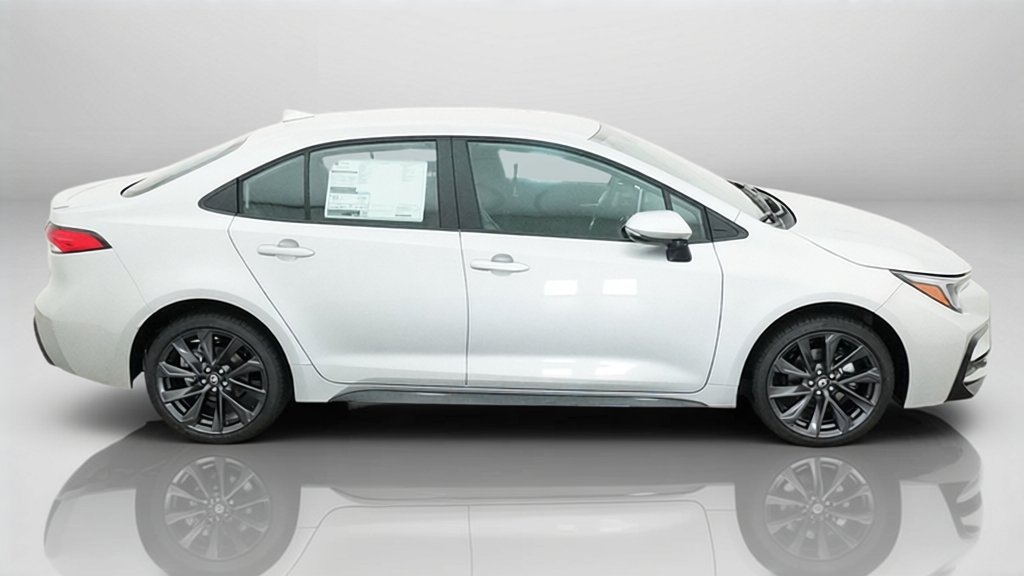 New 2027 Classic Silver Metallic Toyota SE image 7
