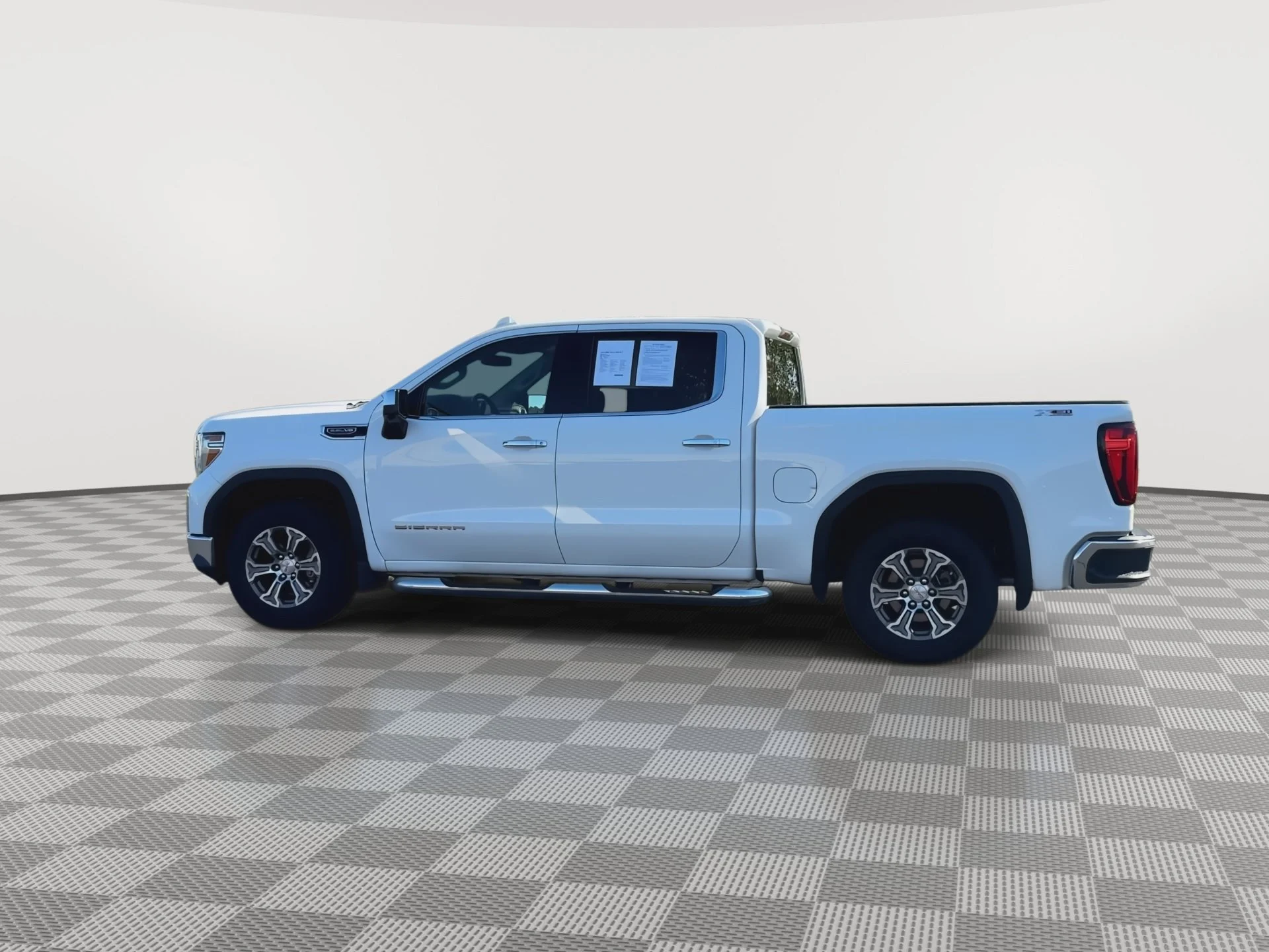 2019 GMC Sierra 1500 SLT - Photo 6