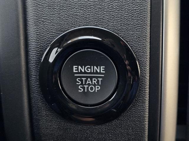 New 2027 Agate Black Metallic Ford MAX Active image 16