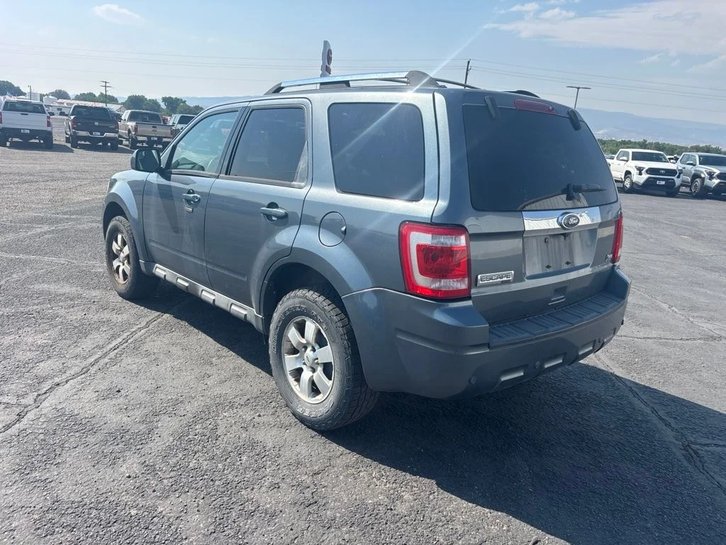 Used 2011 Blue Ford Limited image 7