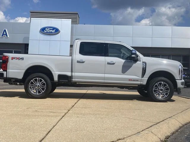 New 2026 Avalanche Ford Platinum image 2
