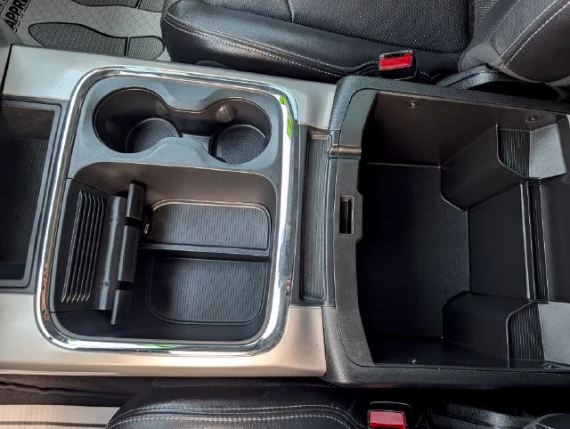 Used 2018 Gray Ram Laramie image 22