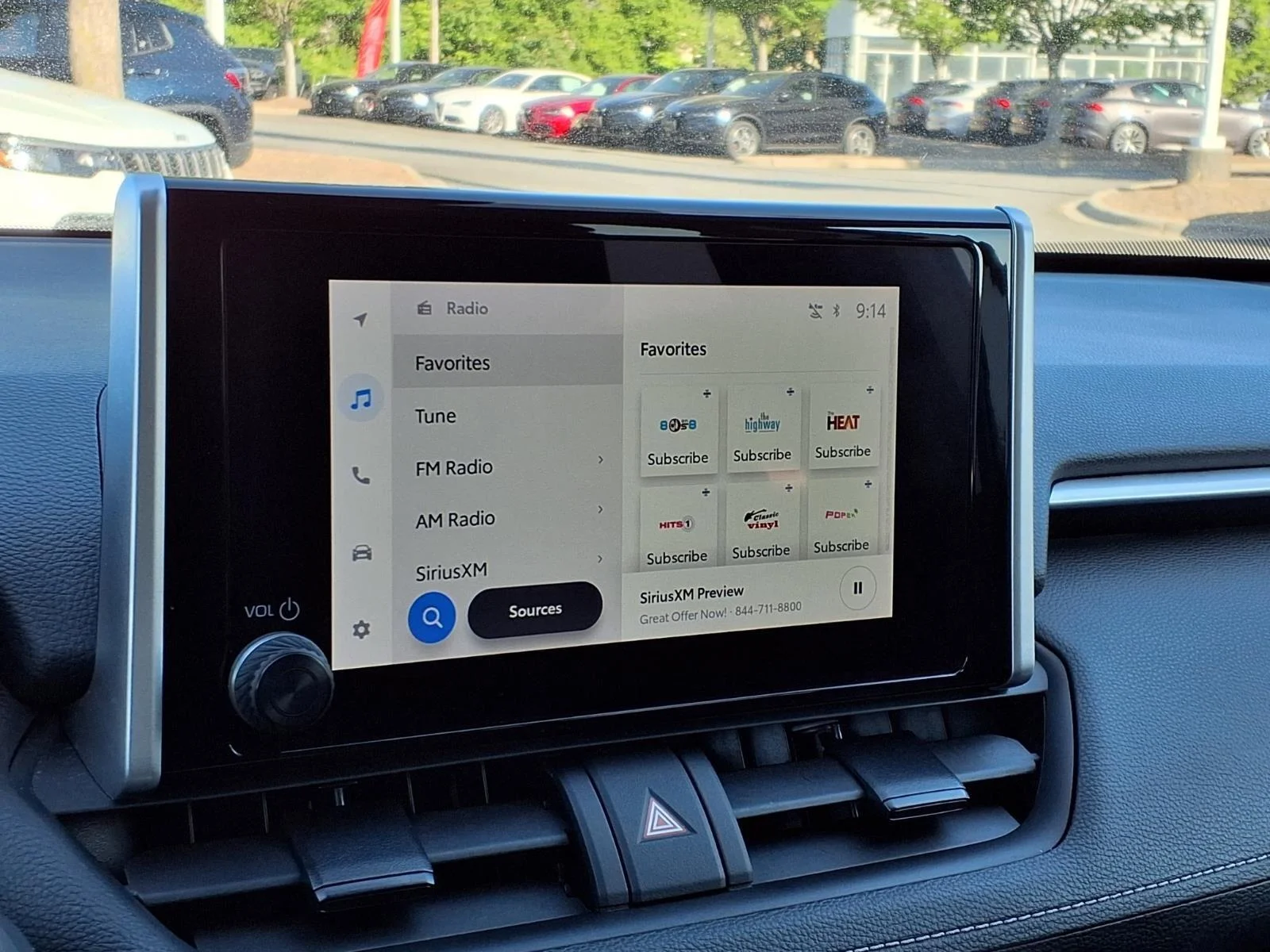 Used 2024  Toyota XLE image 23