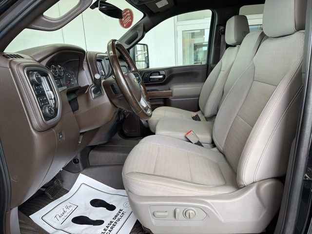 Used 2023 Black Chevrolet  image 16