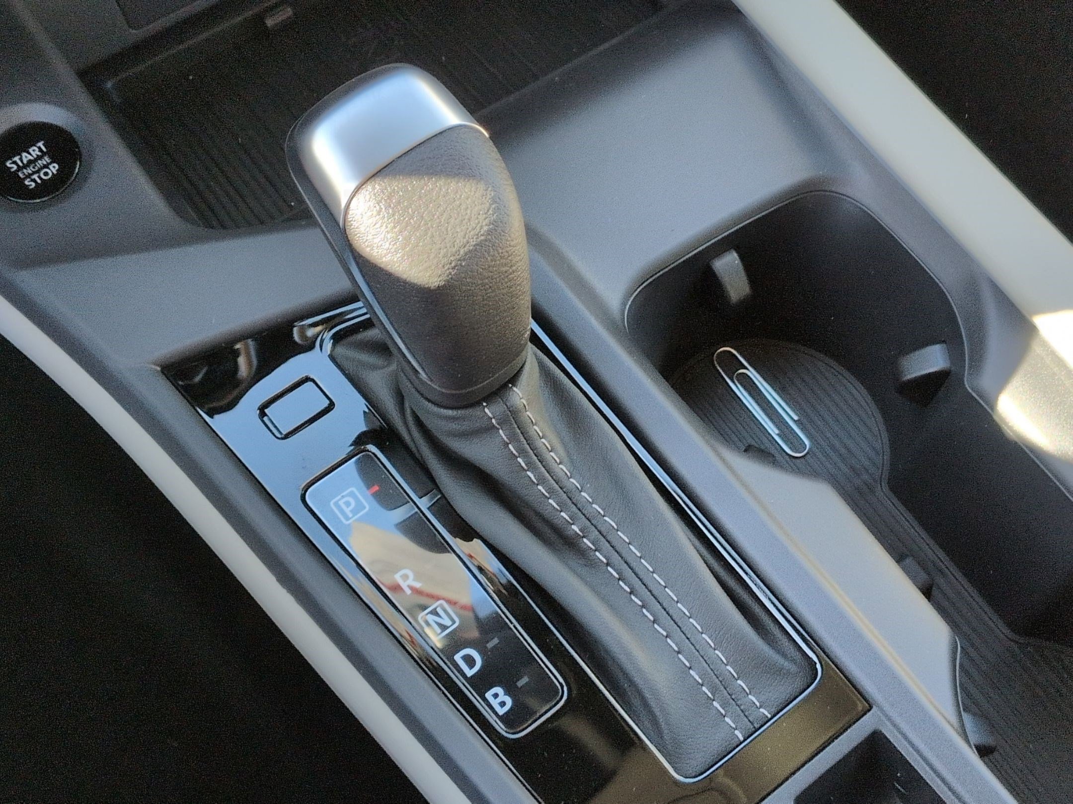 New 2026 Atlantic Gray Metallic Nissan SL image 12