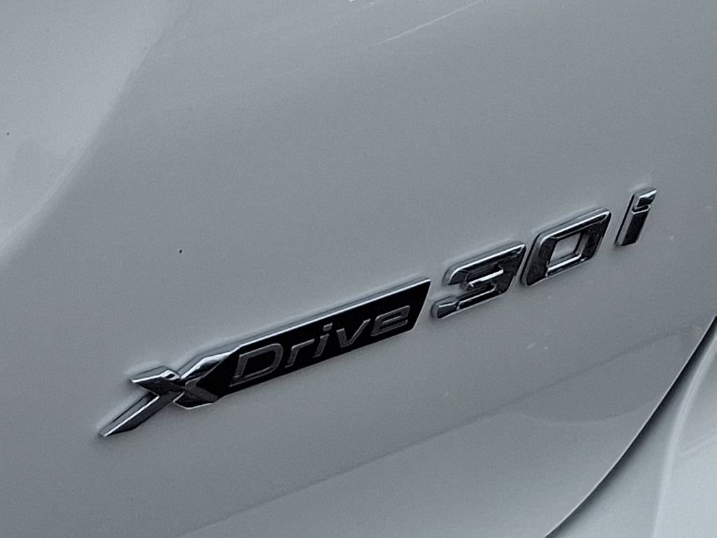 Certified Used 2024 Alpine White BMW xDrive30i image 34