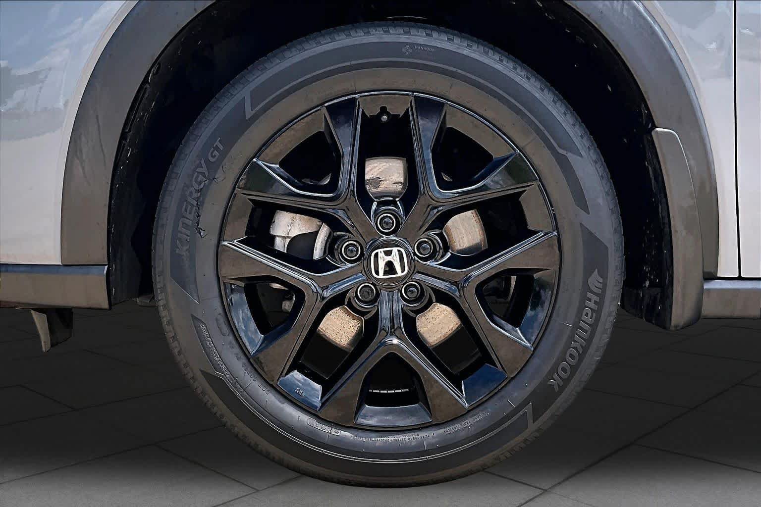 Used 2023 Urban Gray Pearl Honda Sport image 11
