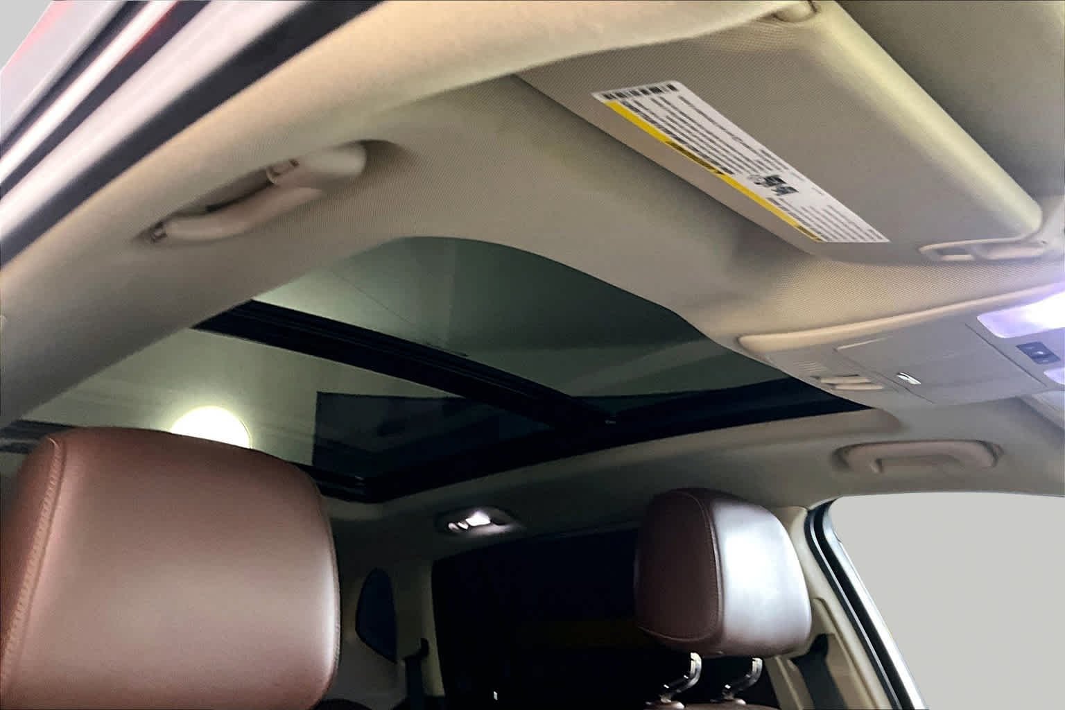 Used 2017 EBONY TWILIGHT METALLIC Buick Essence image 13