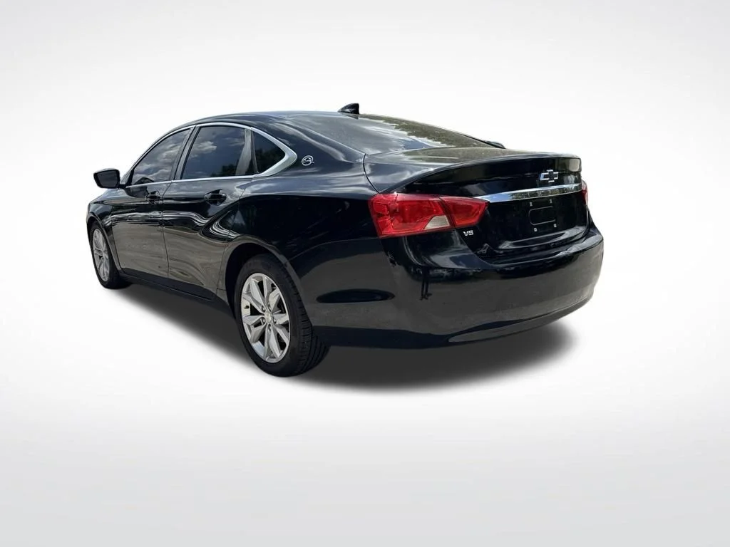 Used 2017 Black Chevrolet LT image 6