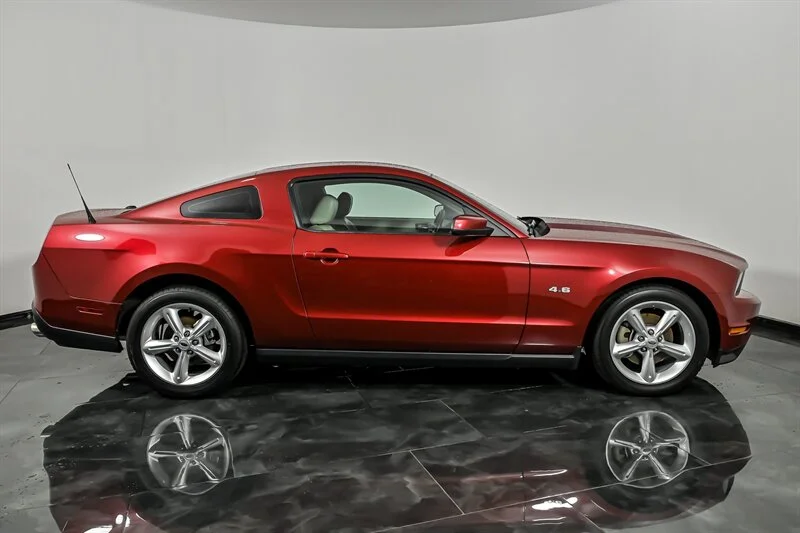 Used 2010 Red Candy Metallic Ford GT image 10
