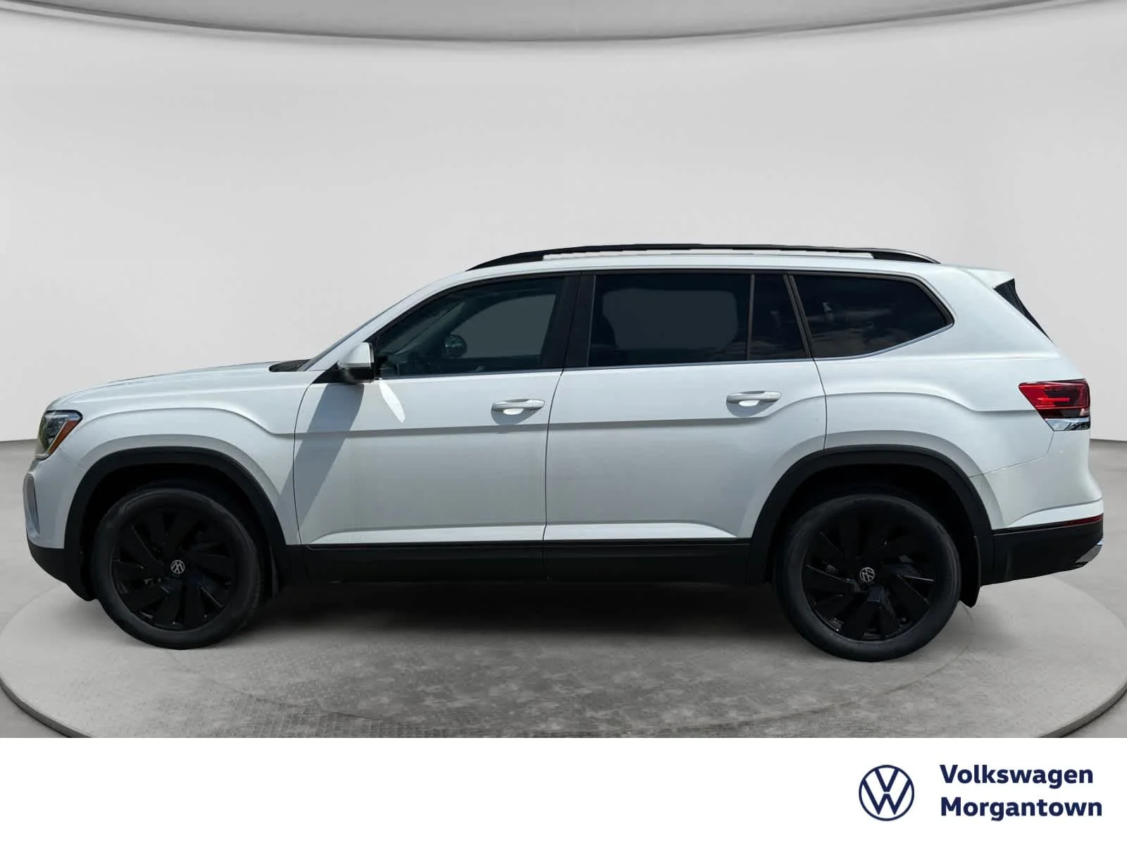 2026 Volkswagen Atlas SE w/Tech - Photo 8