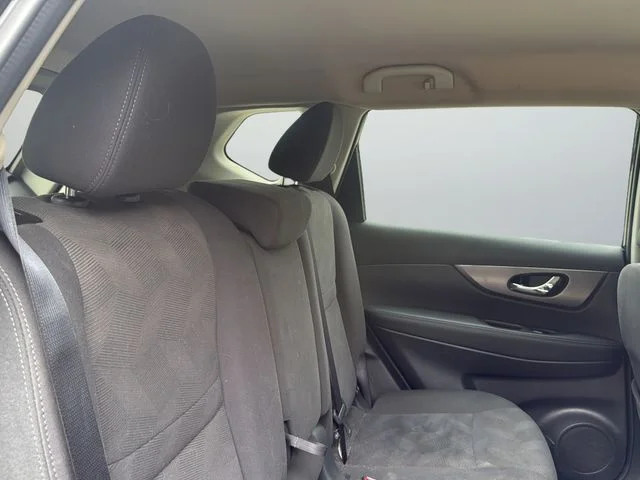 Used 2016 Black Nissan SV image 21