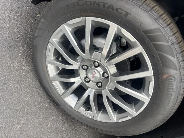 New 2027 Sterling Metallic GMC Denali image 30