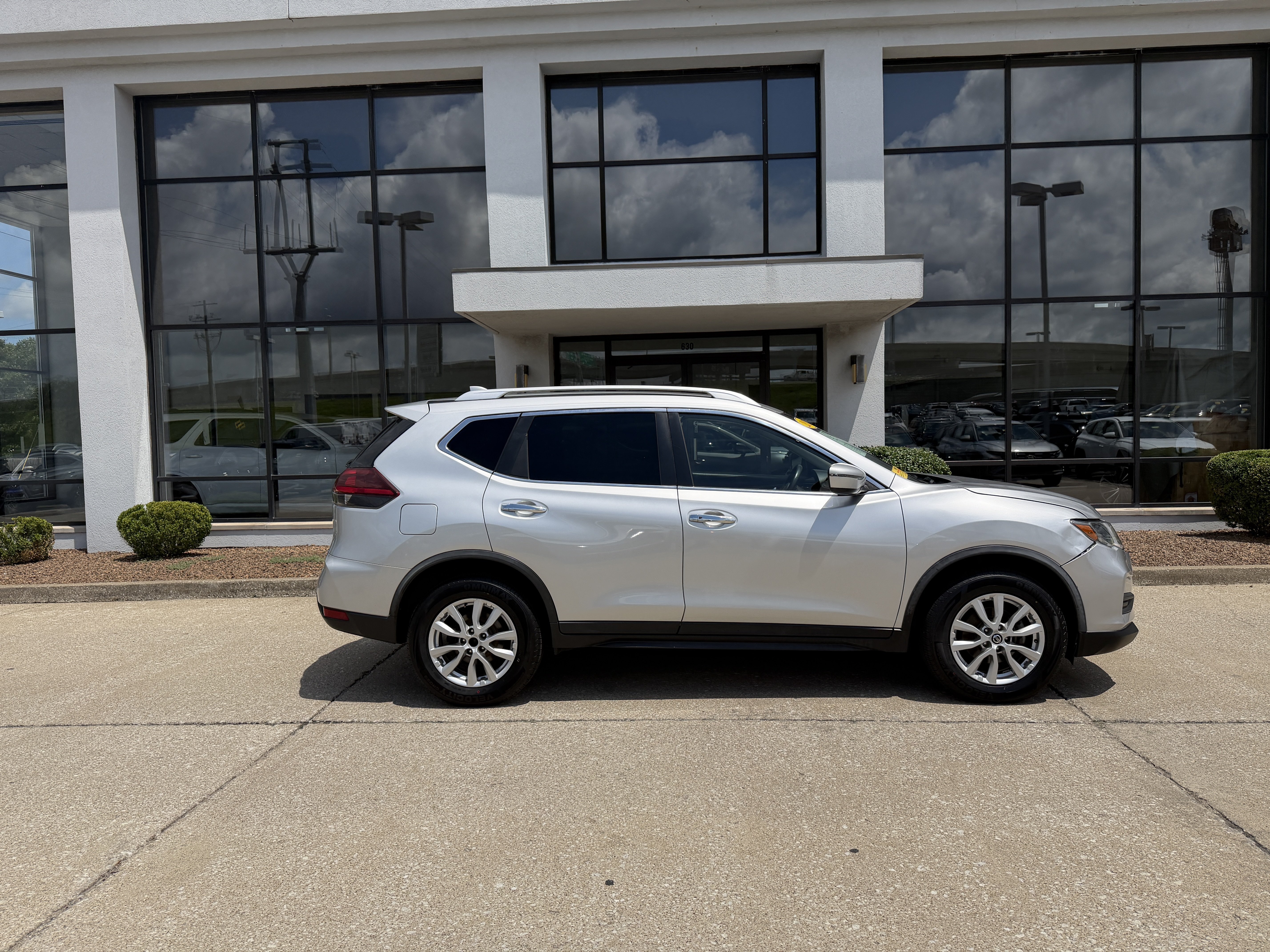 Used 2019 Brilliant Silver Metallic Nissan SV image 3