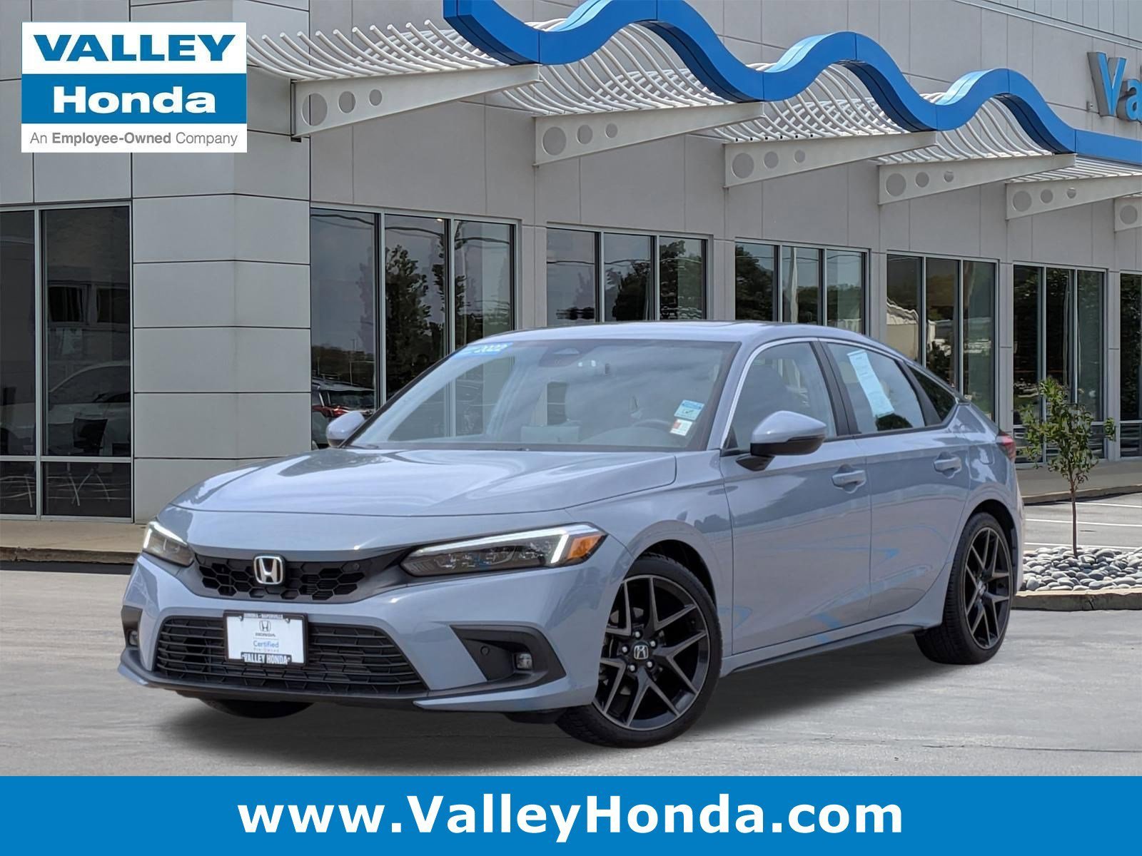 2022 Honda Civic Sport Touring CVT's photo