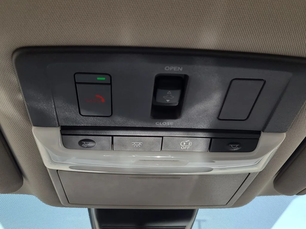 Used 2025 Gray Nissan 2.5 SL image 28