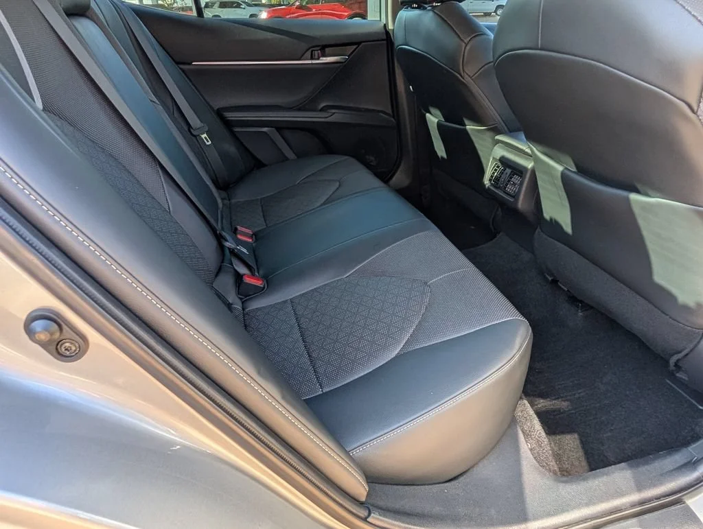 Used 2022 Silver Toyota XSE V6 image 23