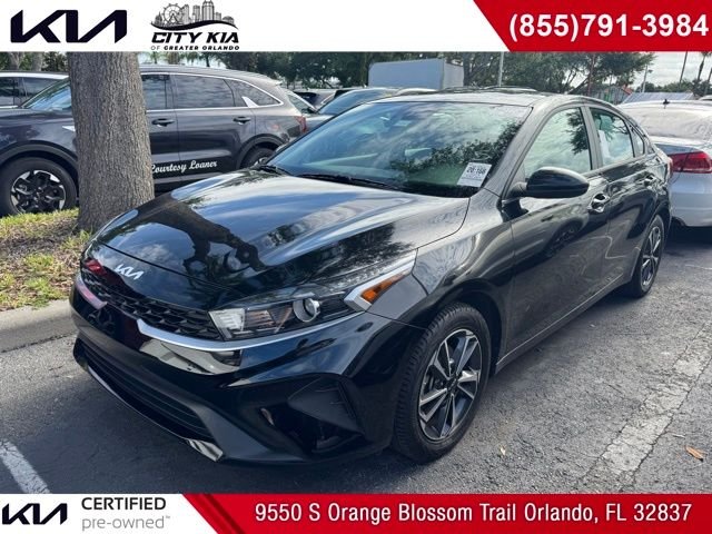 2024 Kia Forte LXS AT's photo