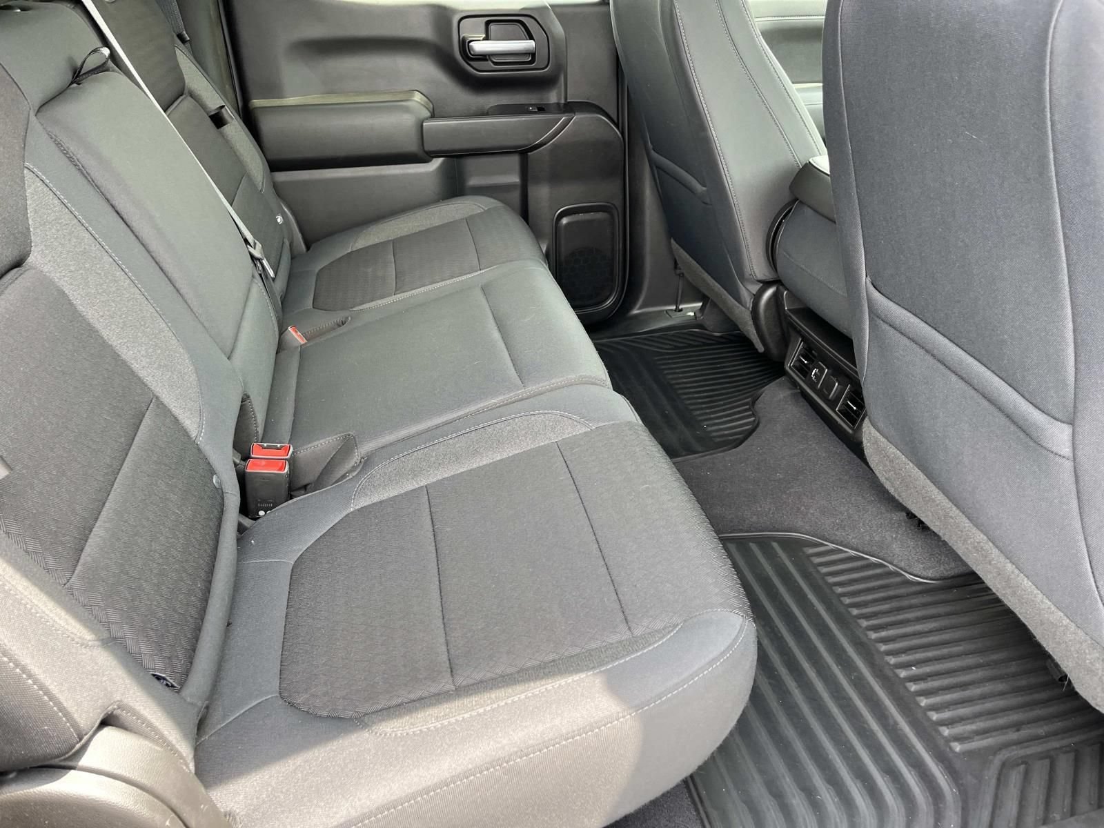 Used 2019 BLACK Chevrolet LT image 19