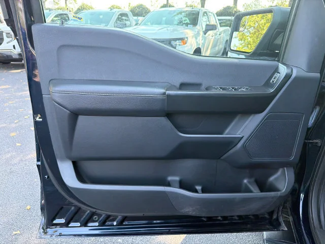 Used 2023 Blue Ford XL image 10