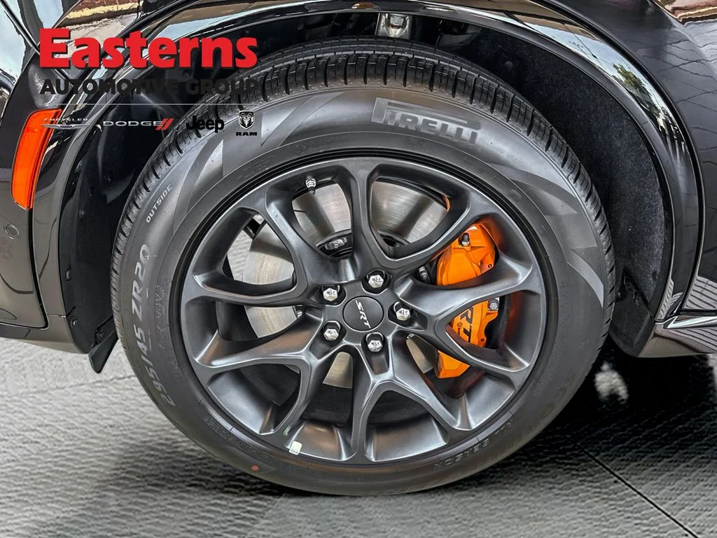 New 2026 Diamond Black Clear-Coat Exterior Paint Dodge SRT Hellcat Jailbreak image 7