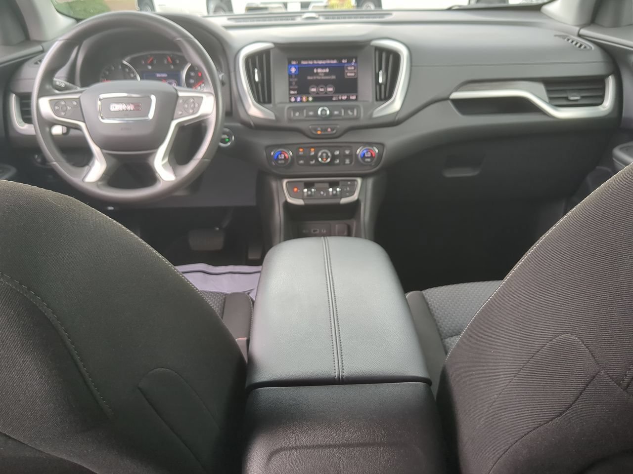 Used 2023 Ebony Twilight Metallic GMC SLE image 19