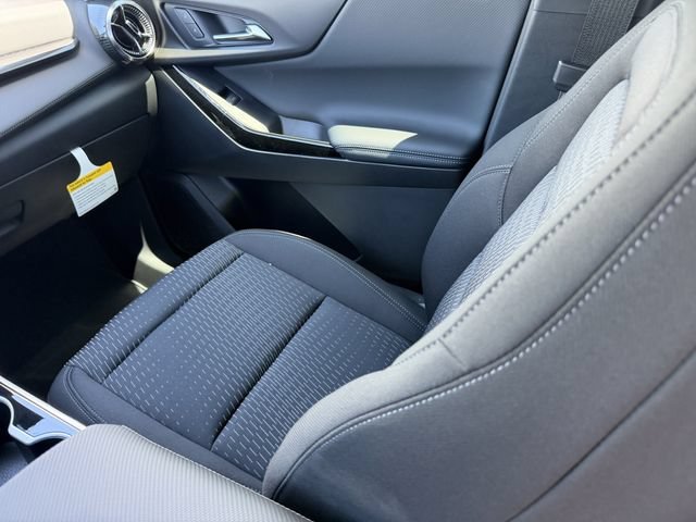 2027 Chevrolet Equinox LT - Photo 18