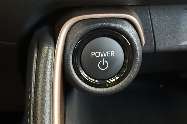 New 2026 Ruby Flare Pearl <sup>1</sup> Toyota  MAX Platinum image 22