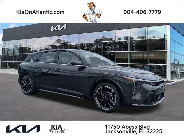 2026 Kia K4 GT-Line AT Hatchback's photo