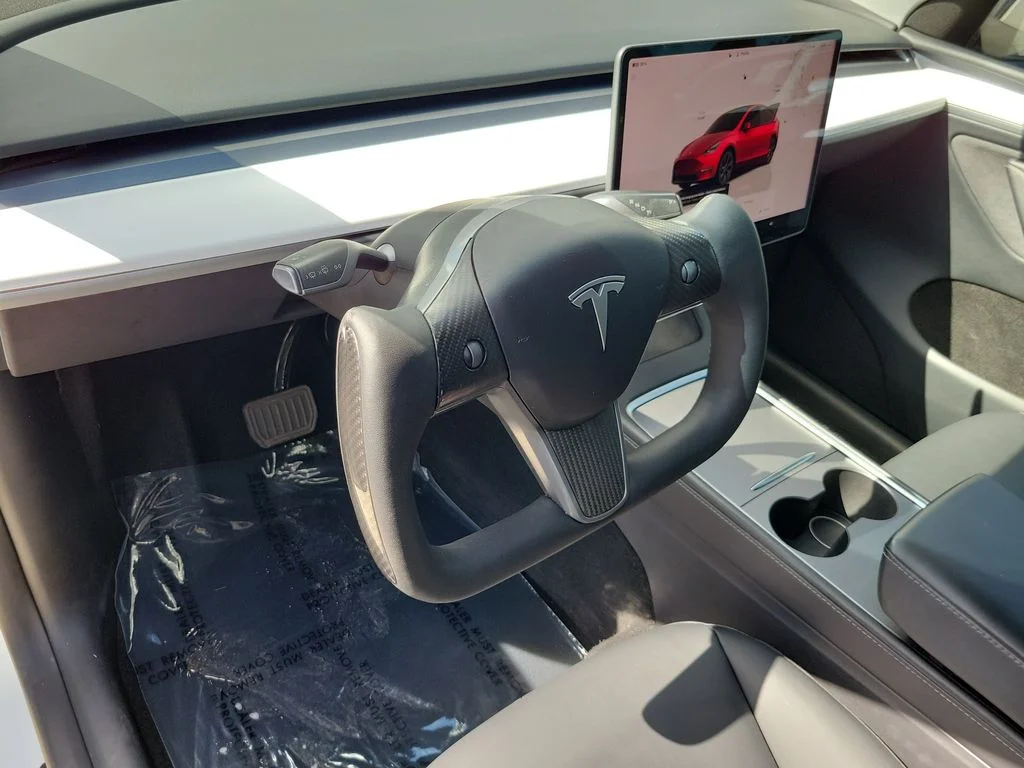 Used 2024 White Tesla Long Range image 24