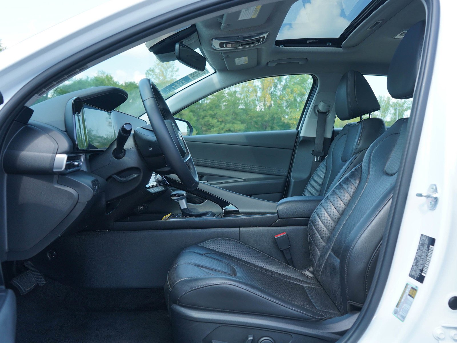 Certified Used 2025 Serenity White Hyundai Limited IVT image 21
