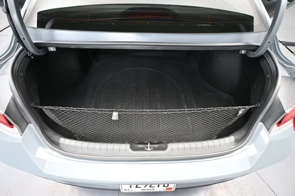 Used 2021 Gray Hyundai SEL image 38