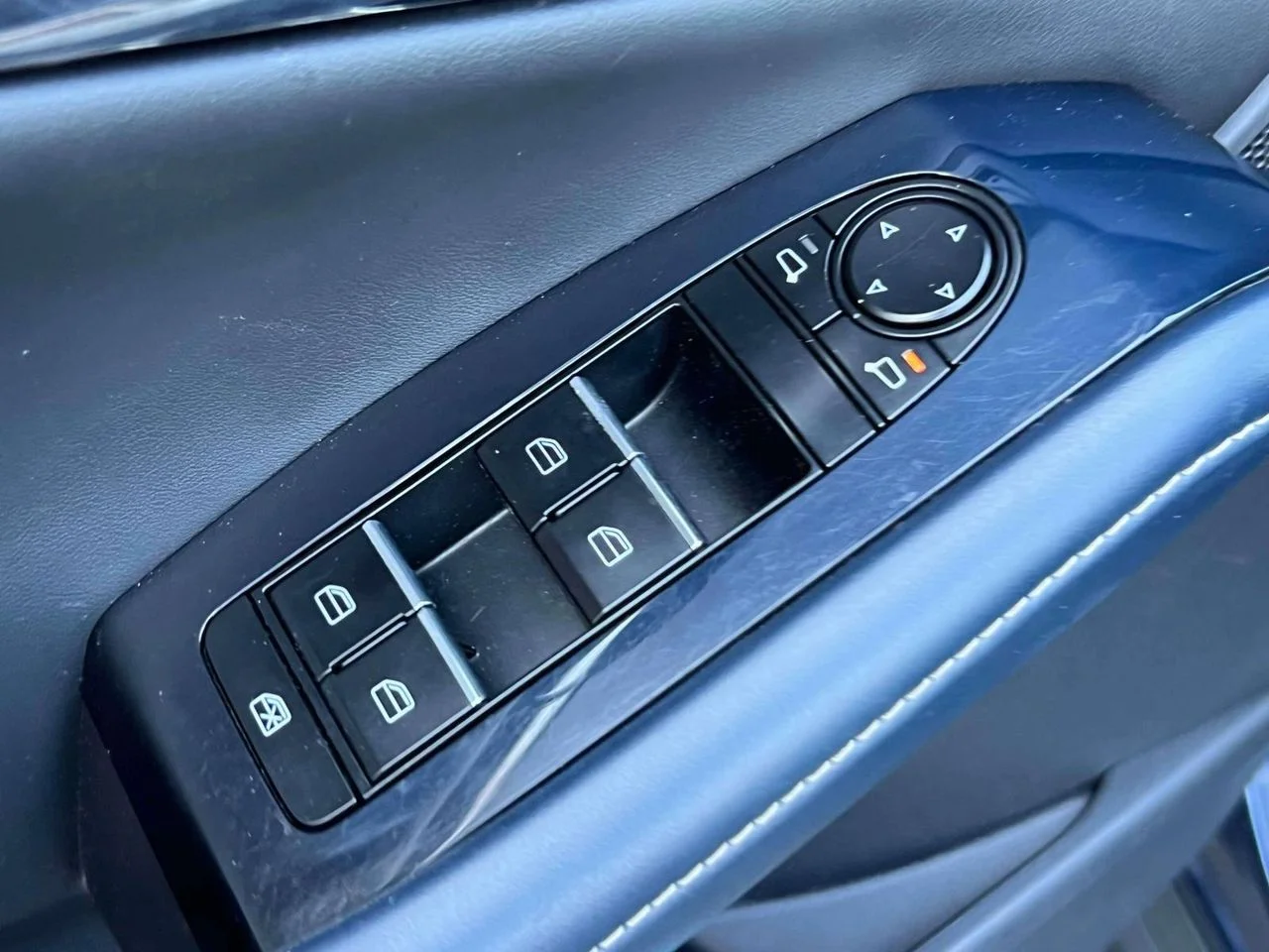 Used 2021 Deep Crystal Blue Mica Mazda Preferred image 20